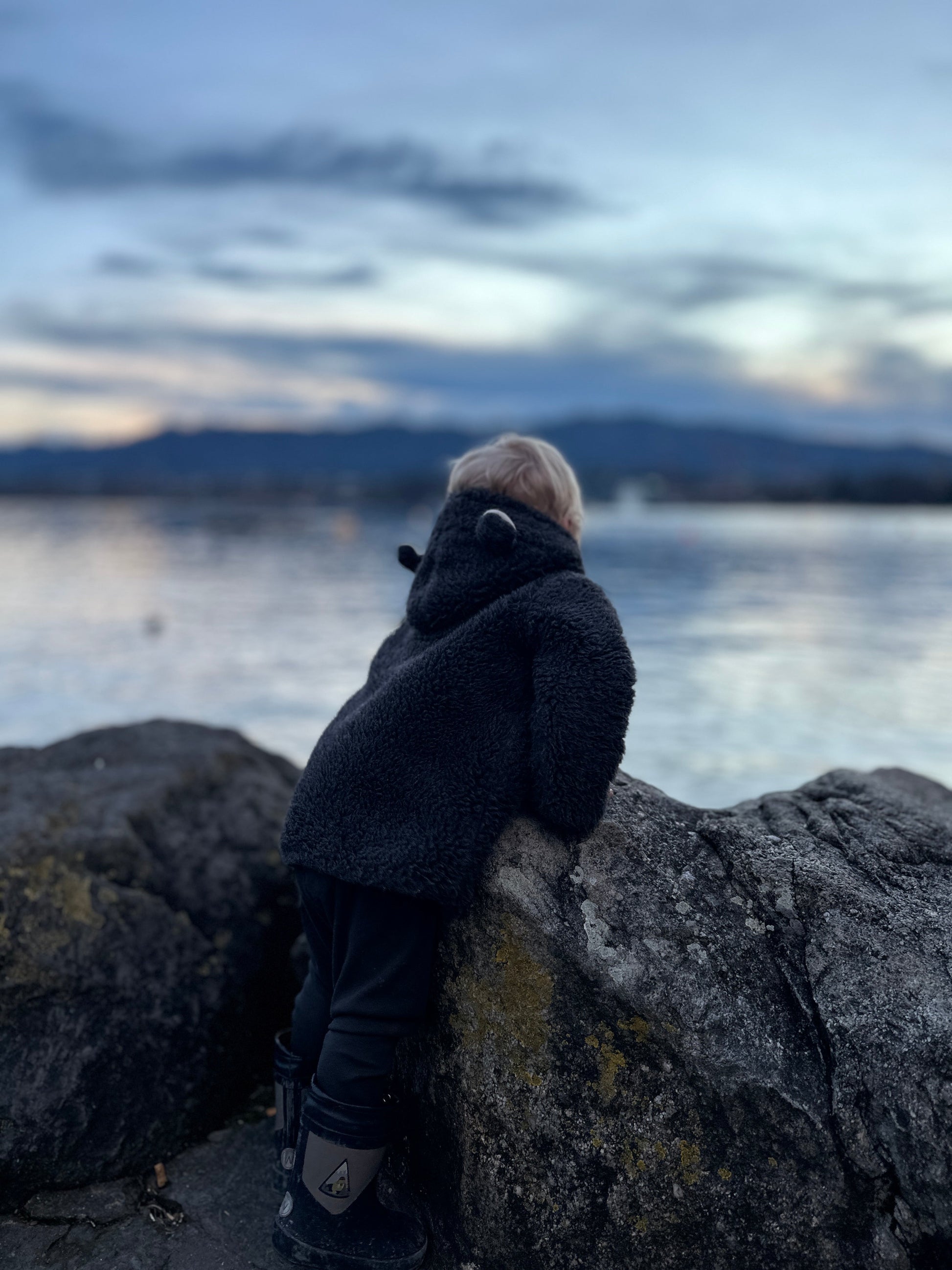 sort uldjakke til baby og børn - morforbaby